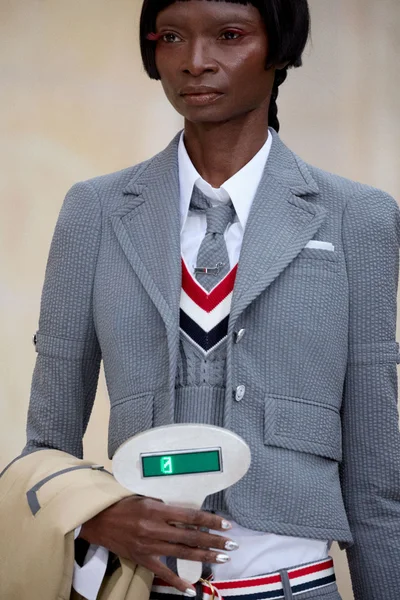 Look 57
